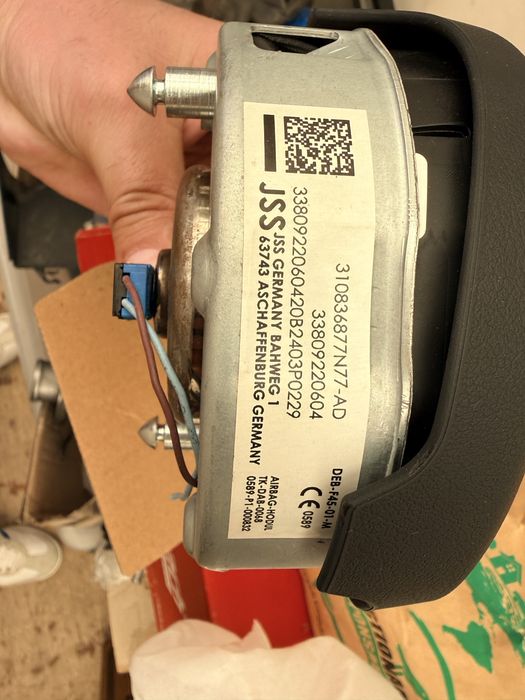 Airbag volan M bmw F20 F30 F36 F10 F01 F06 F48 F39 F25 F26 F15 F16