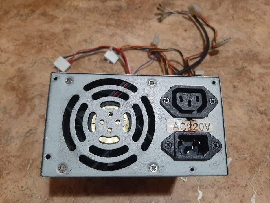 Продам блок питания АТХ