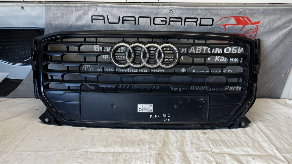 Audi Q2 16- предна решетка
