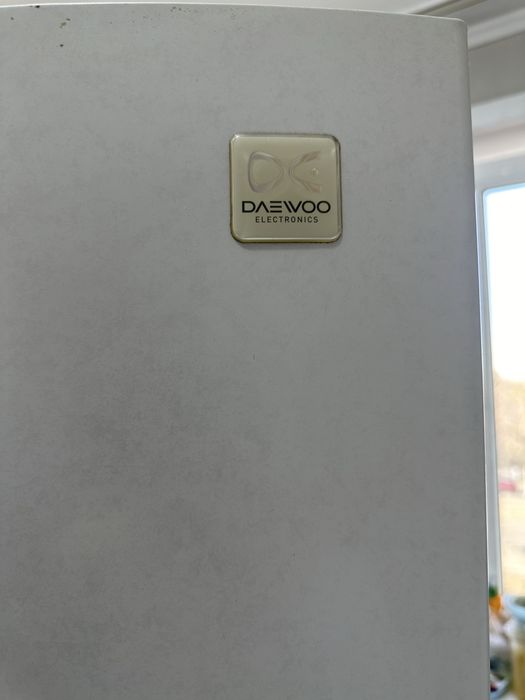 Холодильник работает только морозилка