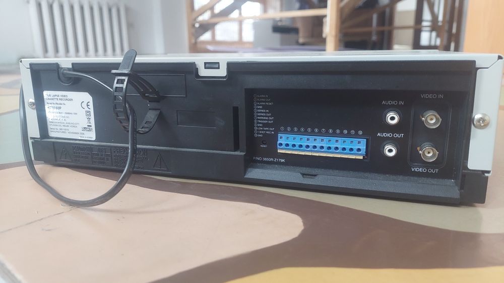 Видеомагнитофон корейский