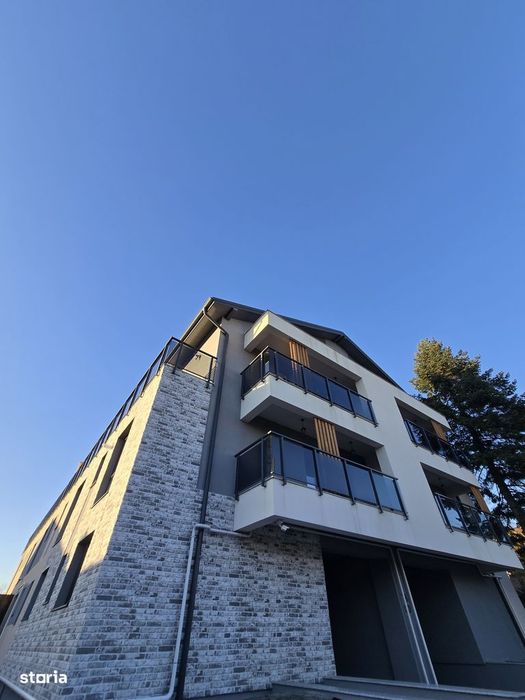 Apartament De Vânzare cu Două Camere 80 mp zona București-noi sec.1 — fotografia 3