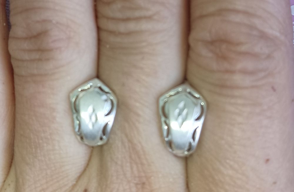 Сережки  серебро