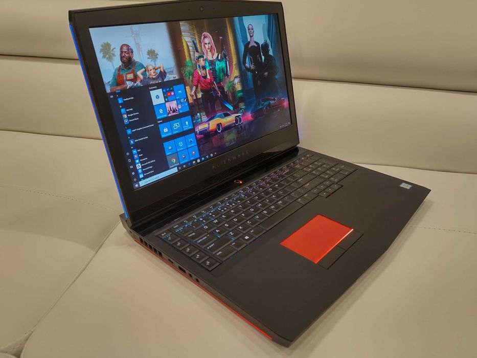 Laptop gaming ALIENWARE  ,intel core i7-,video 8 GB GTX, ram 32 gb