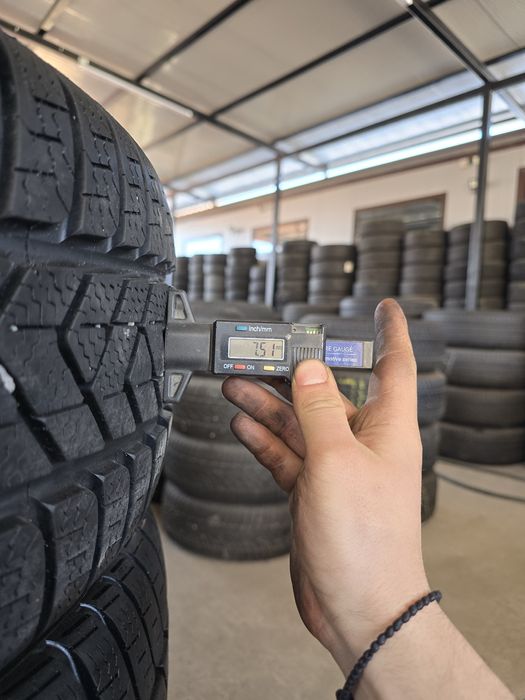 4 Броя 245/45/19 Pirelli 2x7,5mm 25dot 2x5,5mm 23dot