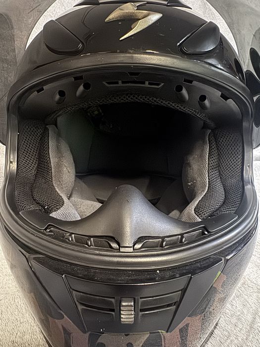 Каска за мотор Scorpion