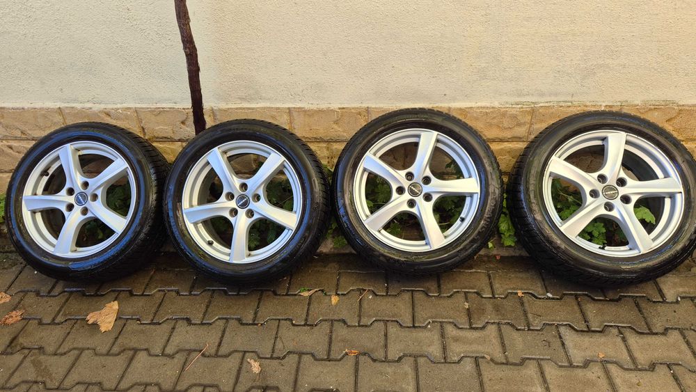 Зимни гуми с джанти 17" Borbet 215/55 R17 - 4 бр.