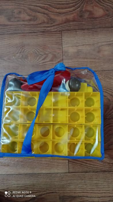 Конструктор б/у в хорошем состоянии