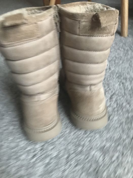 Кожени ботуши.