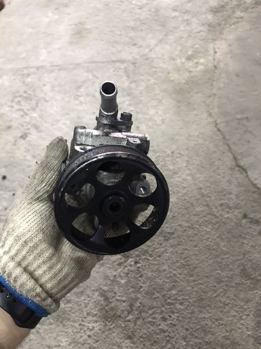 Гур насос на субару