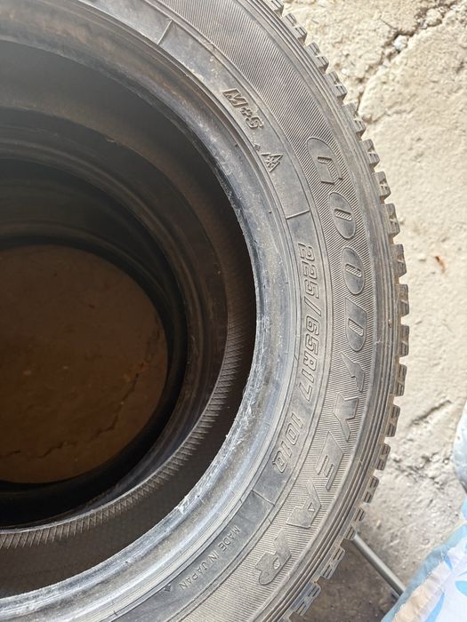 Продам автошины зимный