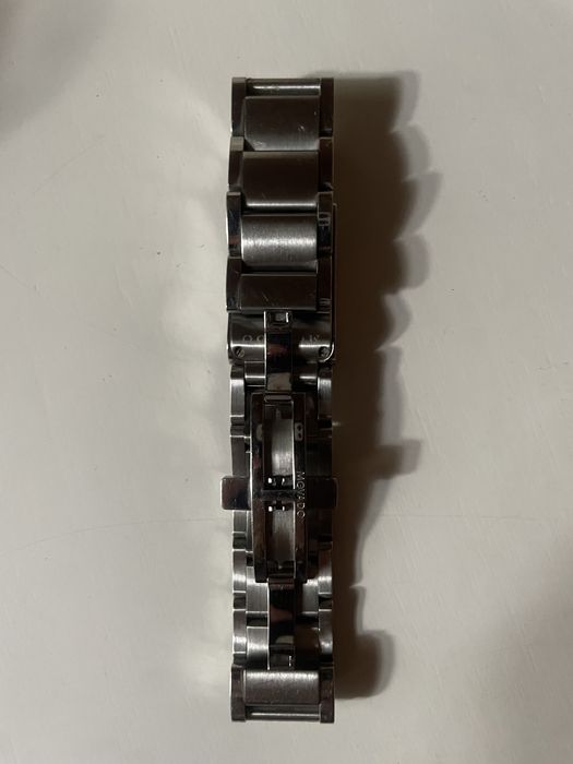 Ceas diamante Movado Eliptica Mother of Pearl Diamond Bezel