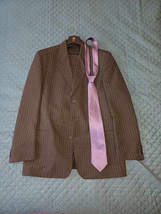 Costum barbati/ cravata