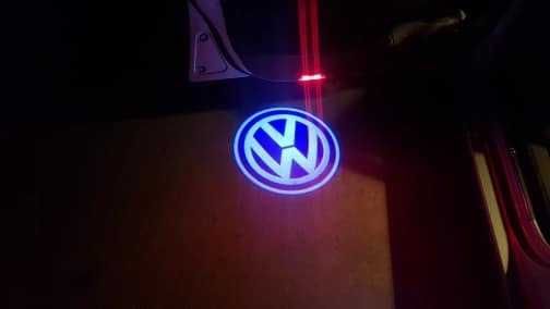 Lampi cu logo VW pentru portiere VW Passat B5, Touareg - Fara Eroare