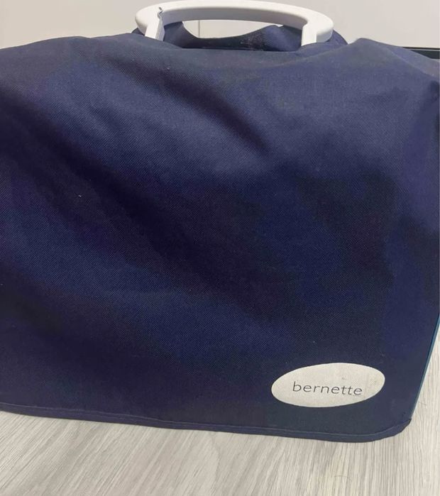 Швейная машинка Bernette