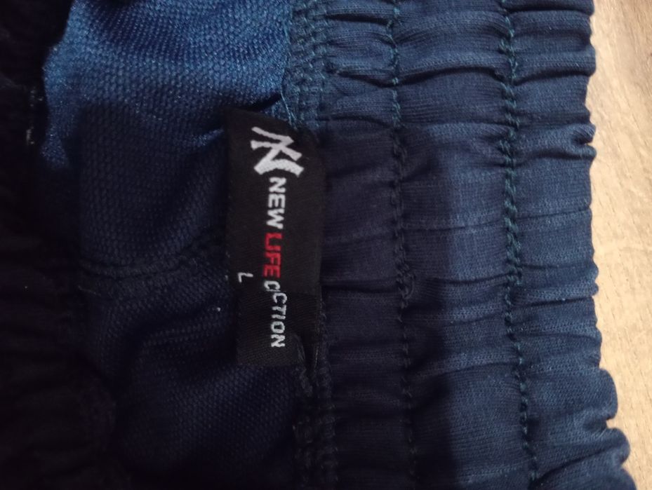 pantaloni de trening