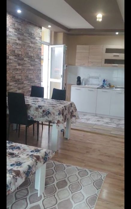 Продава се Тристаен апартамент в Средец - 75 кв.м за 867 €/кв.м - Снимка #1