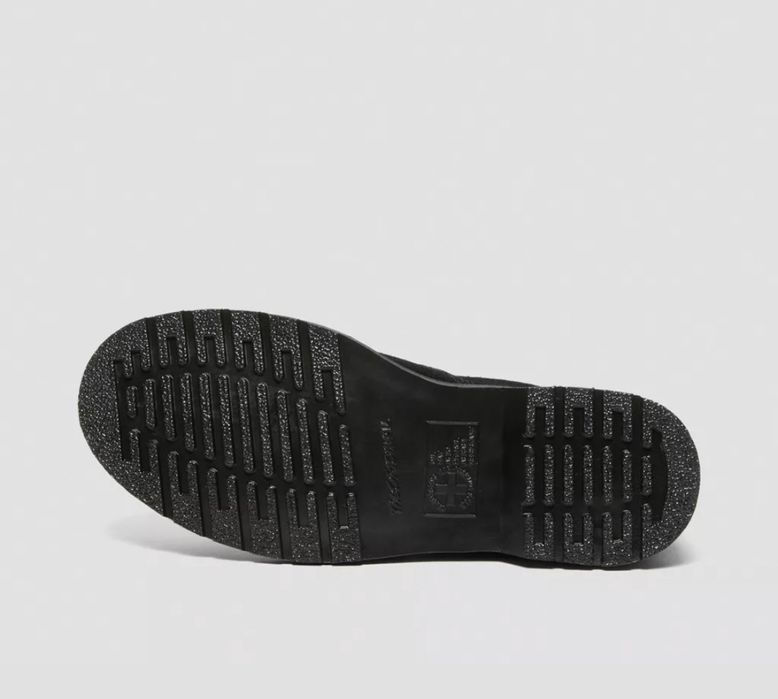 Dr. Martens 101 Mono Suede Boots ОРИГИНАЛ дамски боти/кубинки 37/23,5