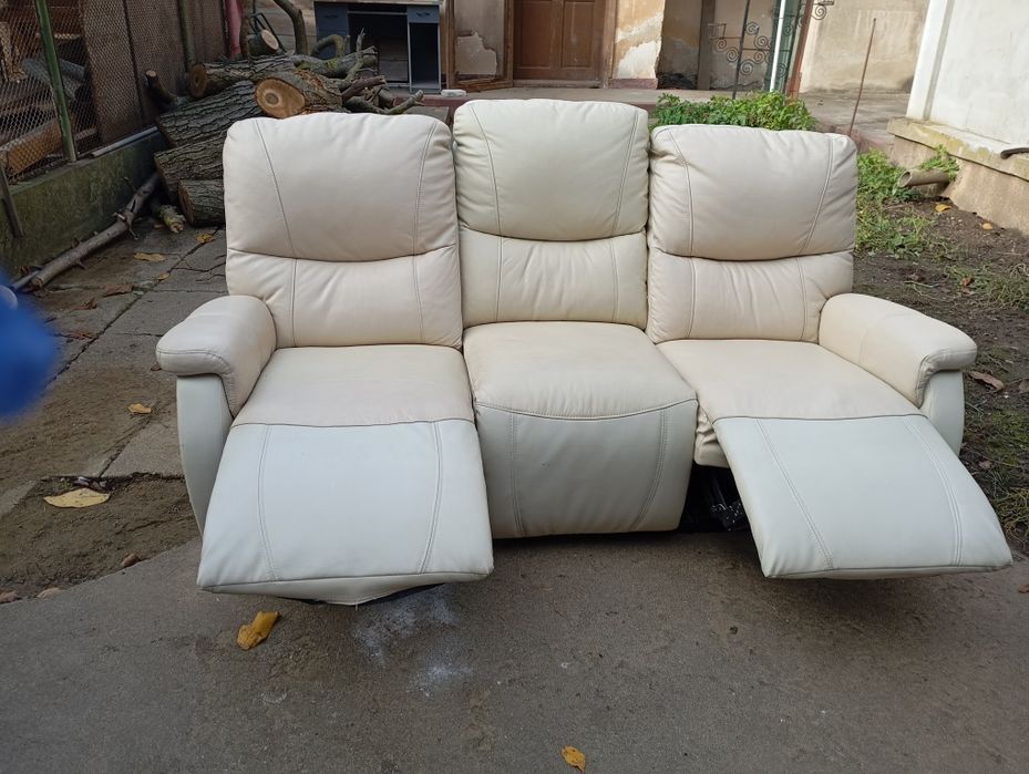 Canapea tip sofa