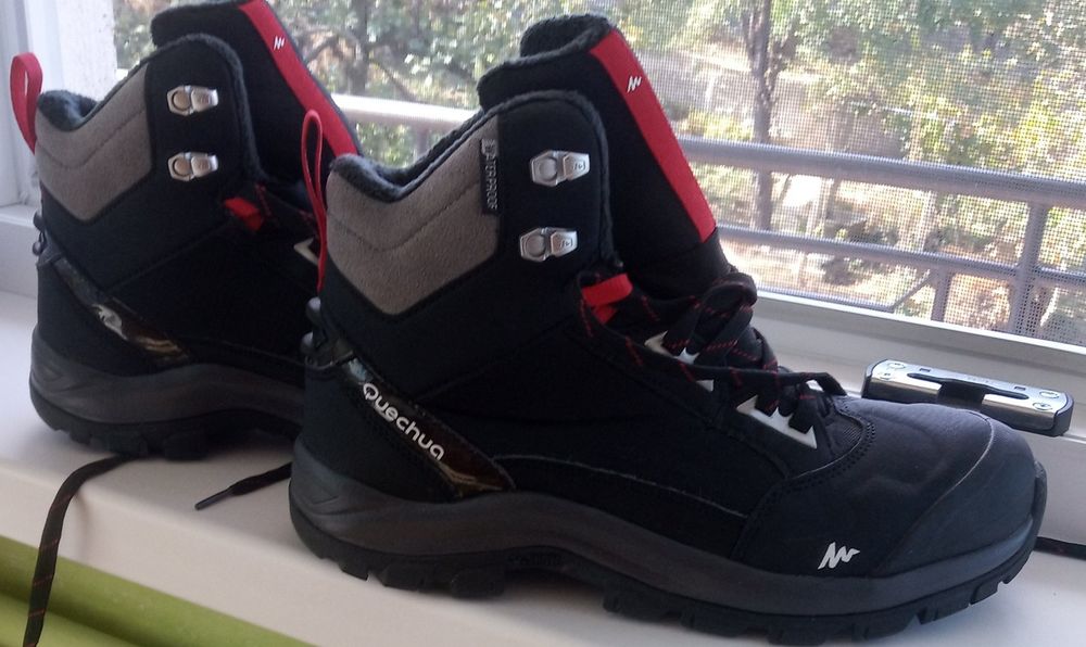 Декатлон 41 почти нови