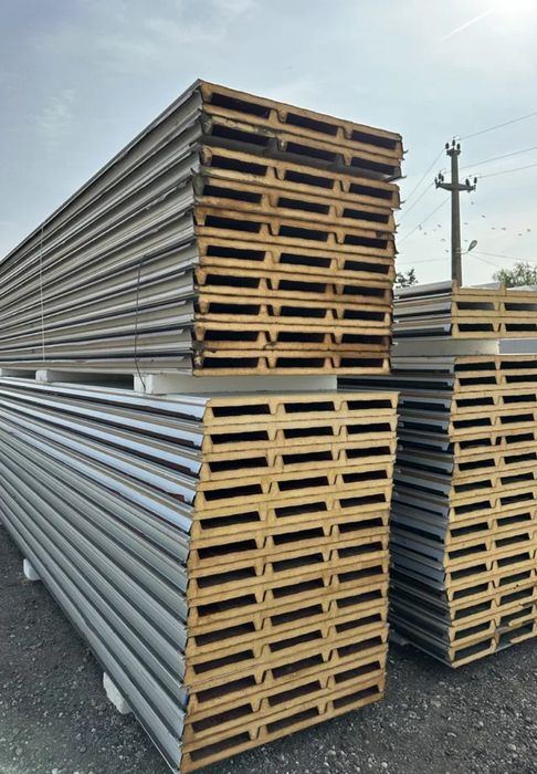 Vând panouri Sandwich noi spumă și vata