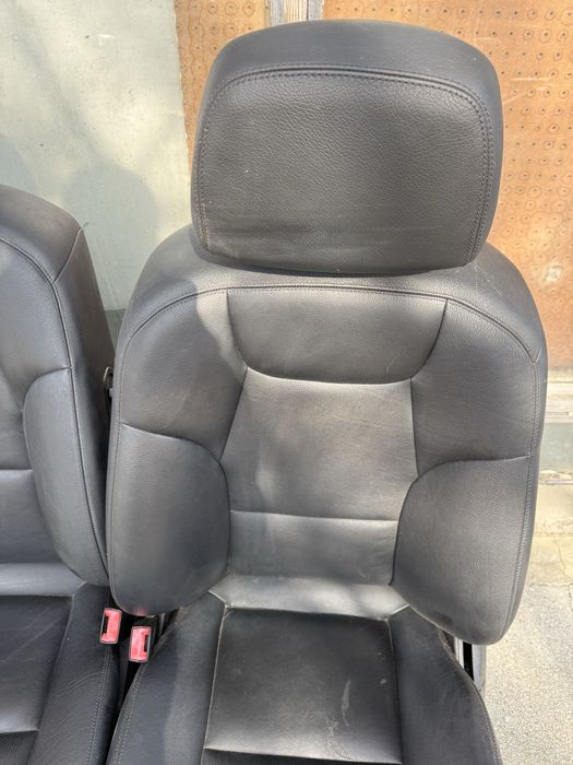 Салон за Mercedes-Benz C-Class W204 седан кожа черен ном 75