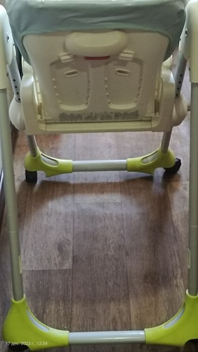 Продам детский стульчик для кормления