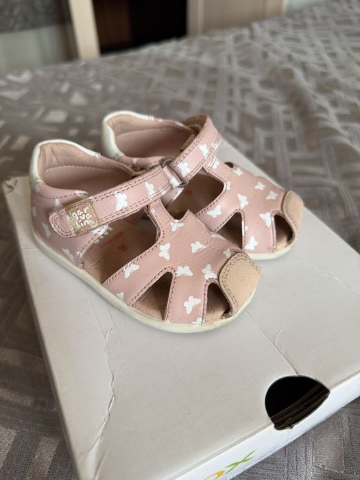 Garvalin сандали