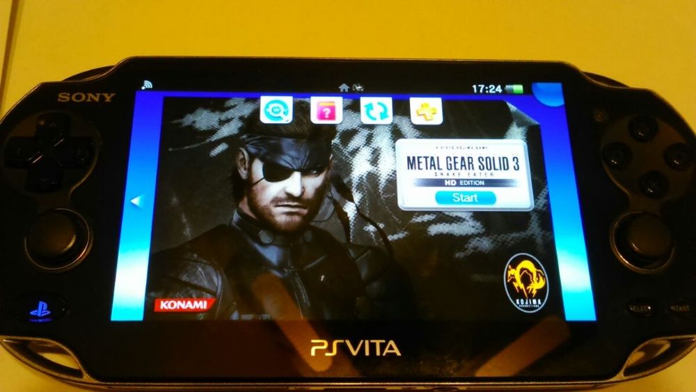 PS Vita 1004 OLED със 64 GB карта