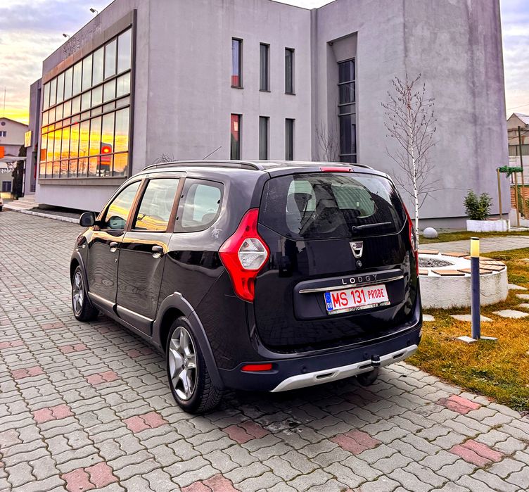 Dacia Lodgy STEPWAY 2019 1.6 Benzina+GPL 7LOCURI Navi Camera TVA Deduc