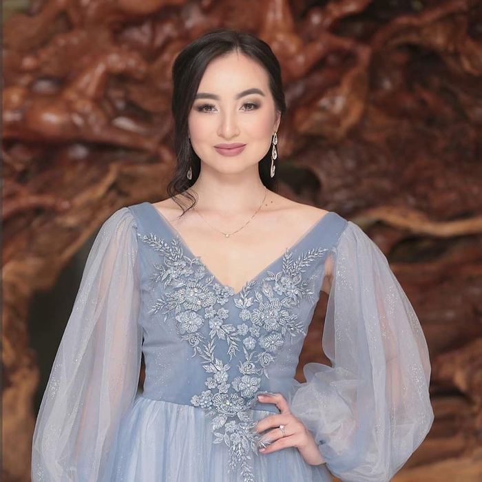 Продам шикарное вечернее платье