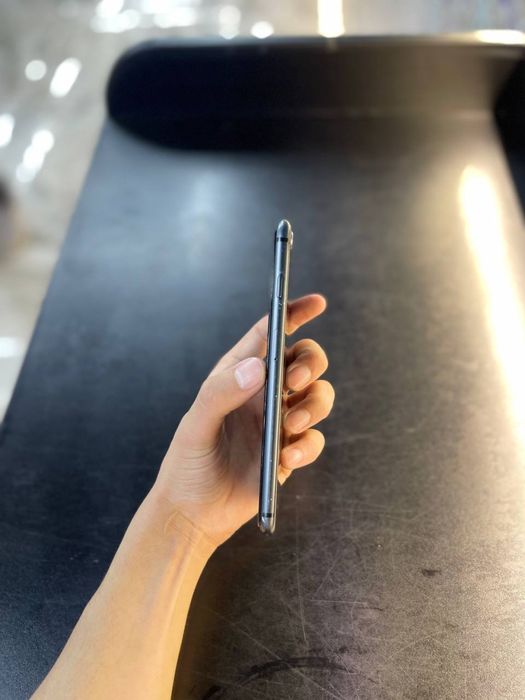 iPhone 8 Plus ёмкость 71.  64Гб