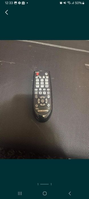 Vând telecomanda samsung noua