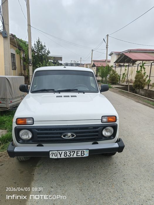 Продается нива лада 4х4