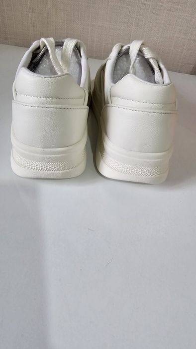 Кроссовки натуральная кожа