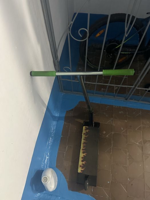 Трюковой самокат