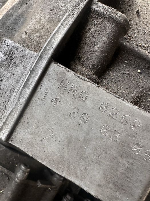 Скоростна кутия с код HRQ от ауди а4 б8 3.2 фси / audi a4 b8 3.2fsi