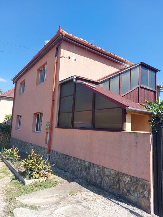 Proprietate de vanzare