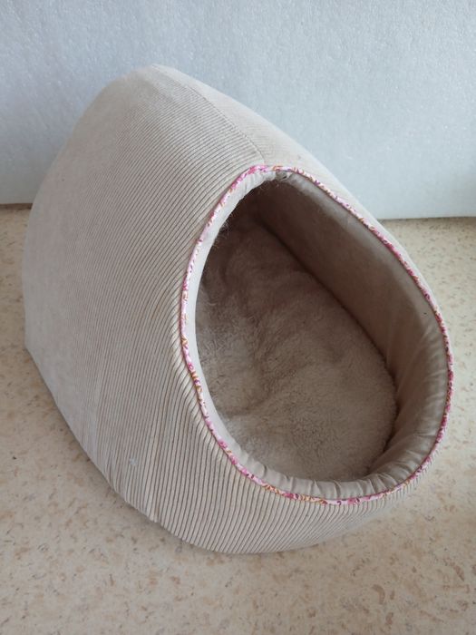 Катерушка, къща за котка + четка