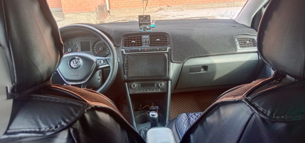 Продам wolkswagen Polo