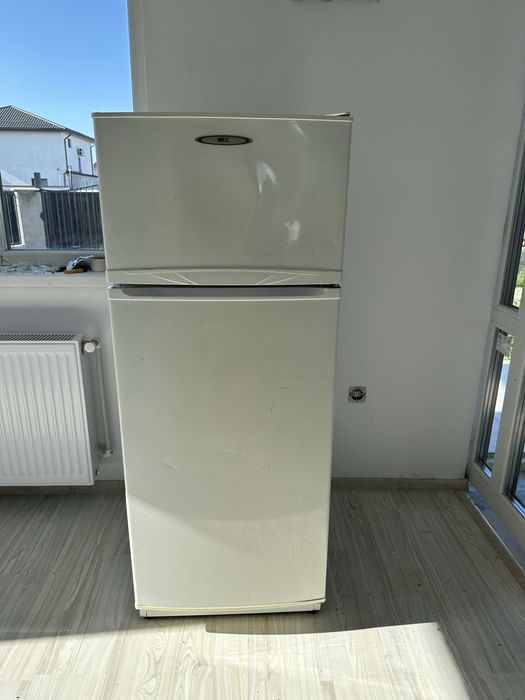 Frigider functional