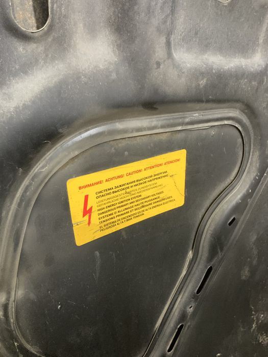 Капот 2115и подходит на 2114 срочно