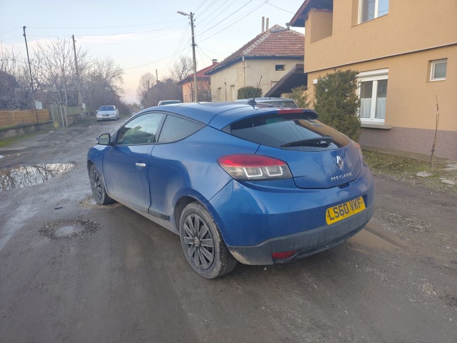 Рено Меган 1.5 dci 110k ЗА ЧАСТИ