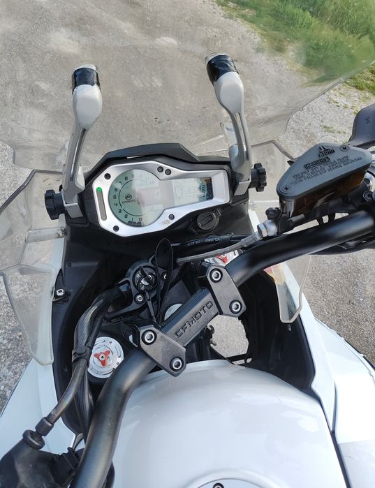 Продавам CFMOTO 650MT