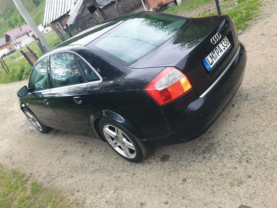 AUDI A4 0 — imagine 3