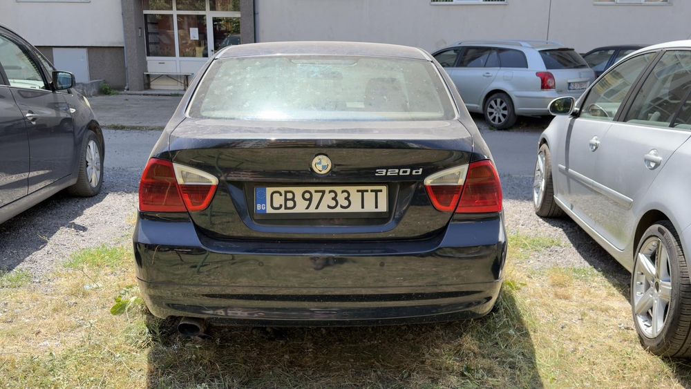 BMW E90 320d На Части