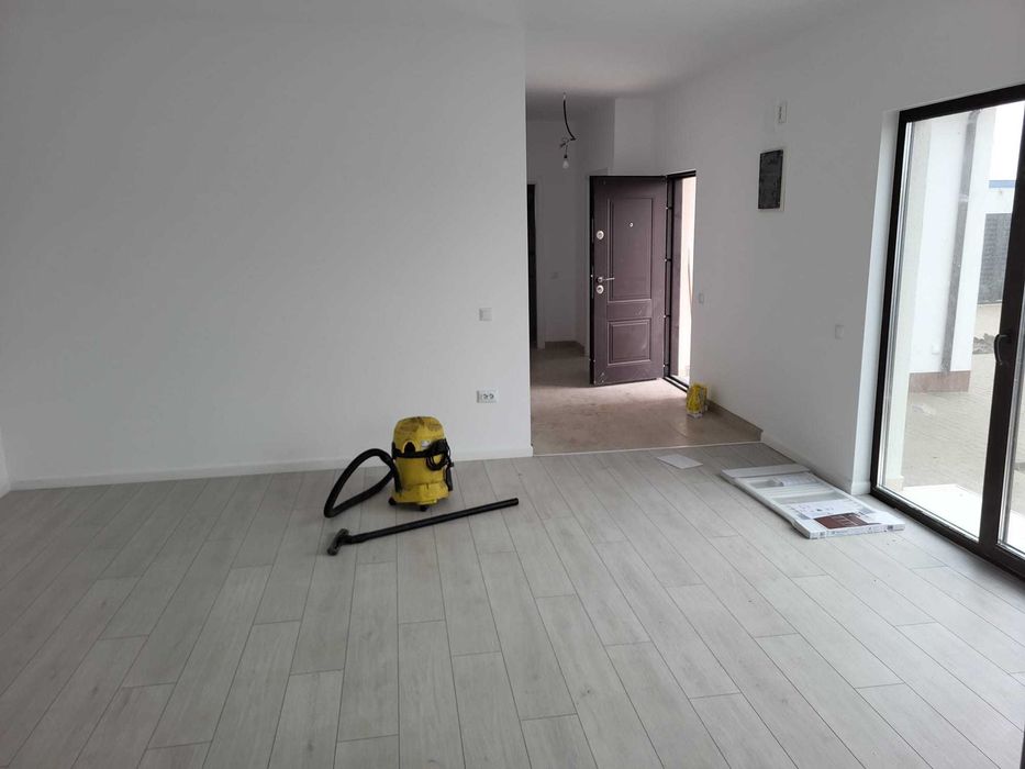 Casa parter 3 cam,2 bai,buc,incalzire pardoseala,finisaje,teren 450 mp