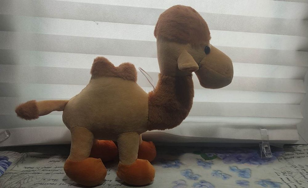 Мягкая игрушка верблюд. Новая