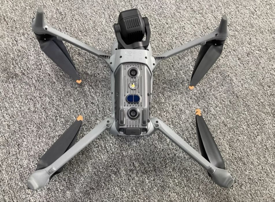 Дрон dji air 3s