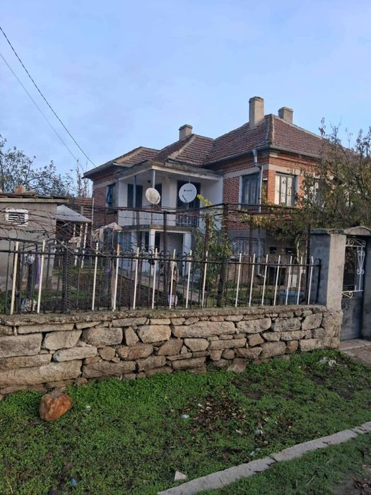 Продава се Къща в с. Радовец, Област Хасково - 150 кв.м за 68 €/кв.м - Снимка #16